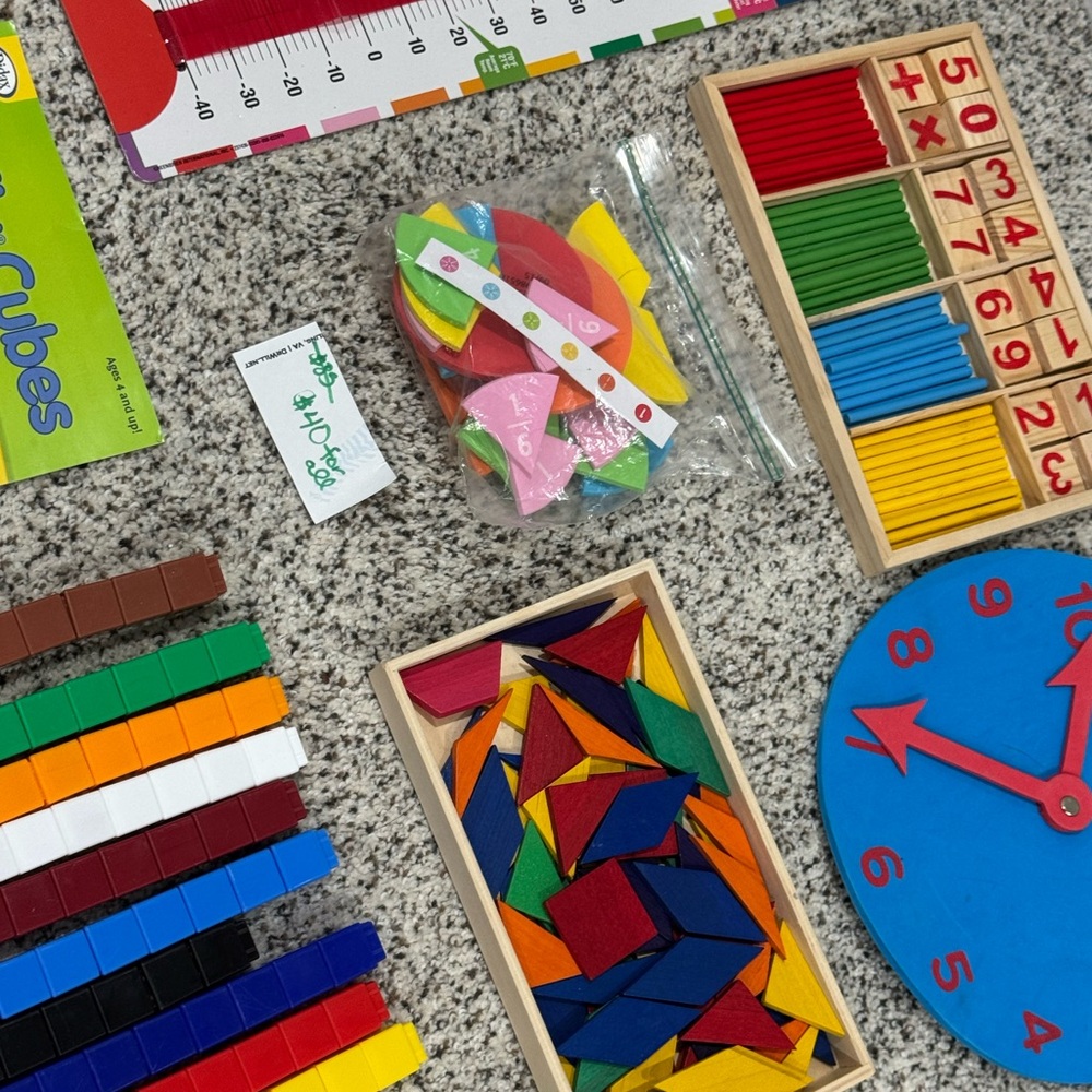 UNIF Educational Toy Set - Multicolor - Picture 3 of 3